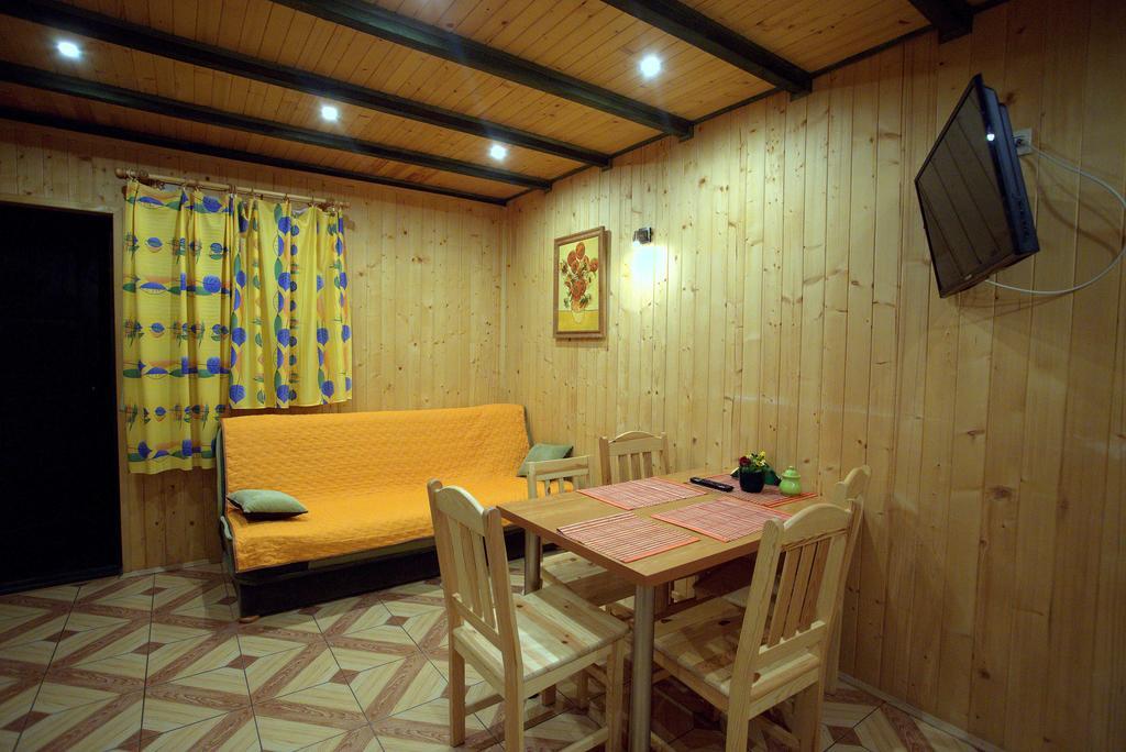 Sosnowa Oaza Vila Baranów Sandomierski Quarto foto